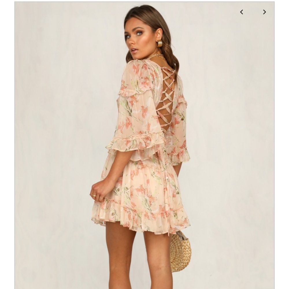 NWT brand new floral flowy dress